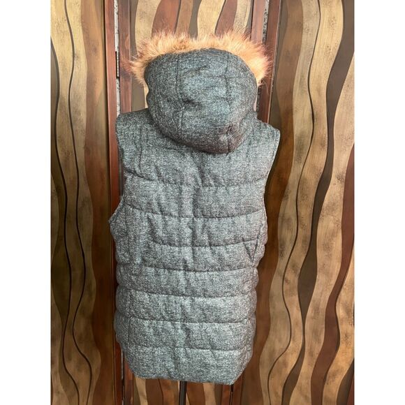 GreenTea green quilted puffer vest with fleece lining. Size XL. - Picture 4 of 11